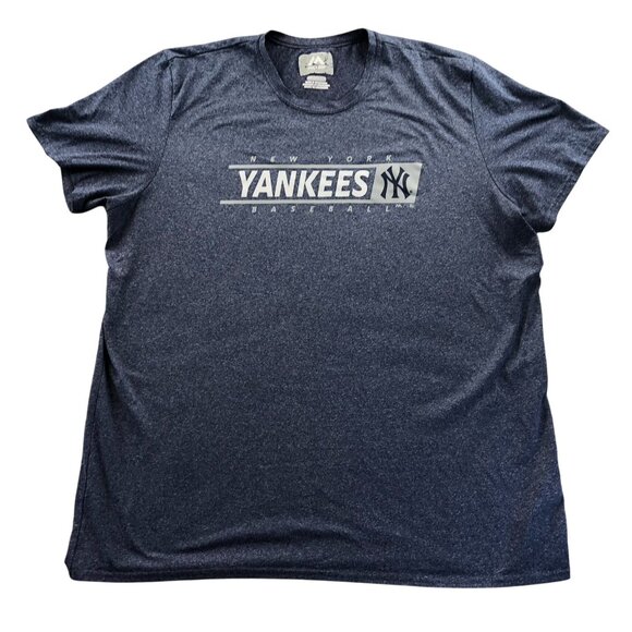 Yankees T-Shirt 2XL Heather Navy Short Sleeve Graphic Tee - Picture 1 of 13